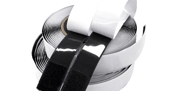 紗窗網怎樣連接魔術貼？